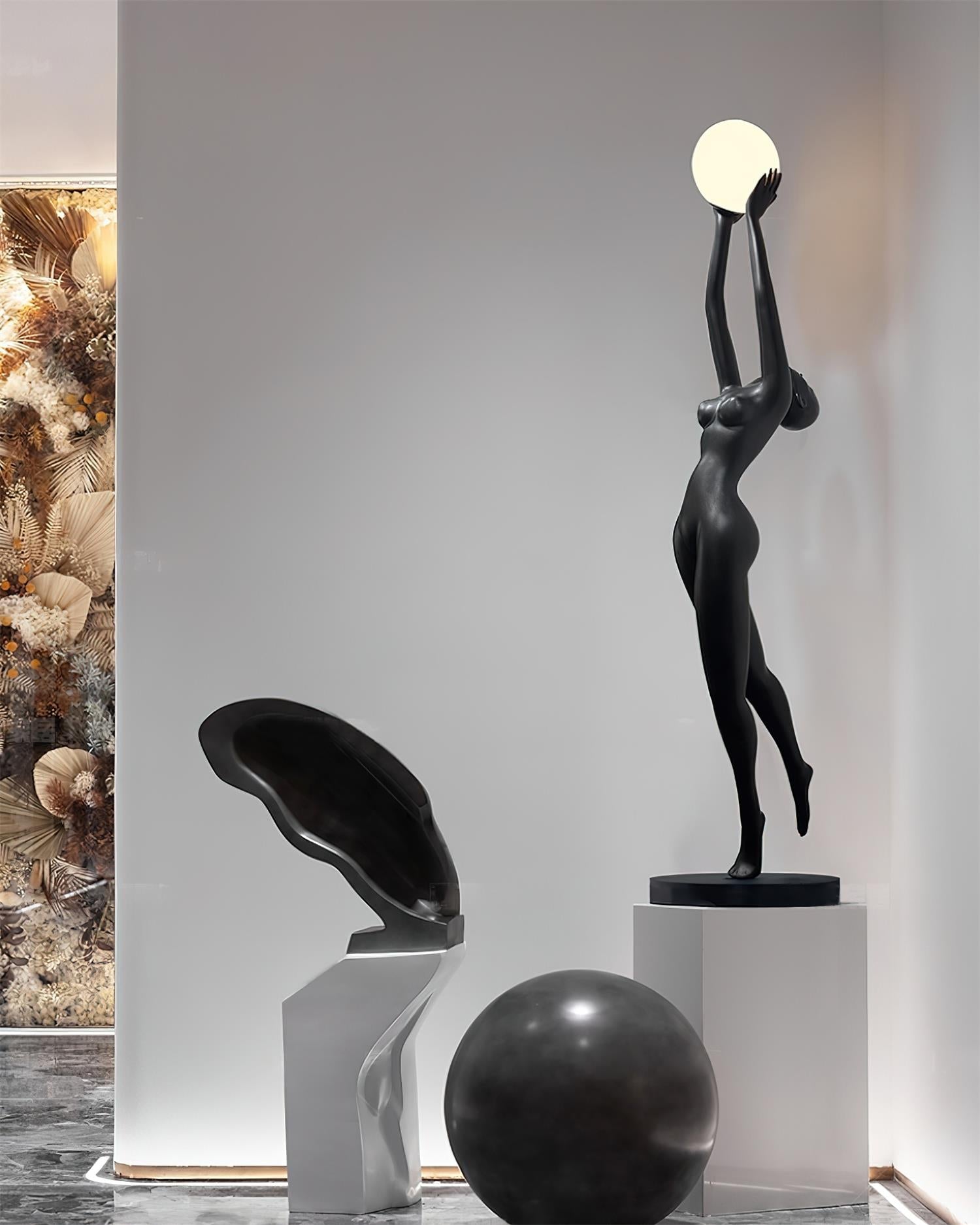 Lámpara de Pie Negra Escultural Moderna de Resina y Vidrio para Salón – Ideal para Iluminación Interior 6