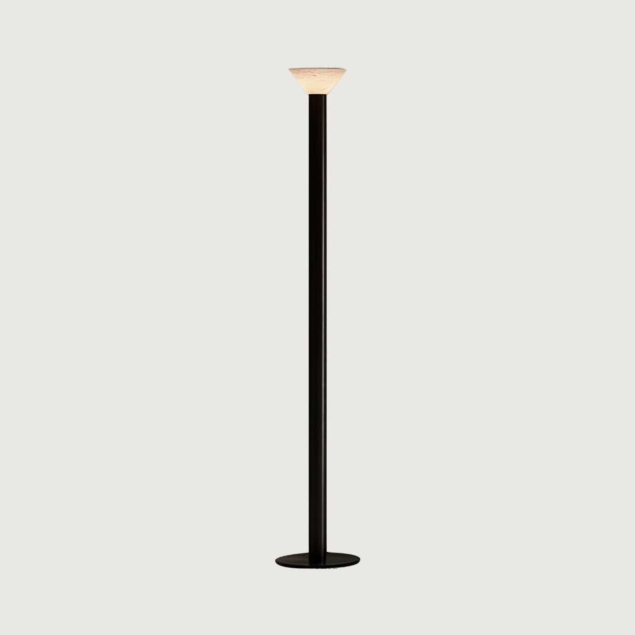 Lámpara de Pie Negra Moderna de 175 cm con Pantalla de Alabastro – Ideal para Salón y Espacios Amplios 10