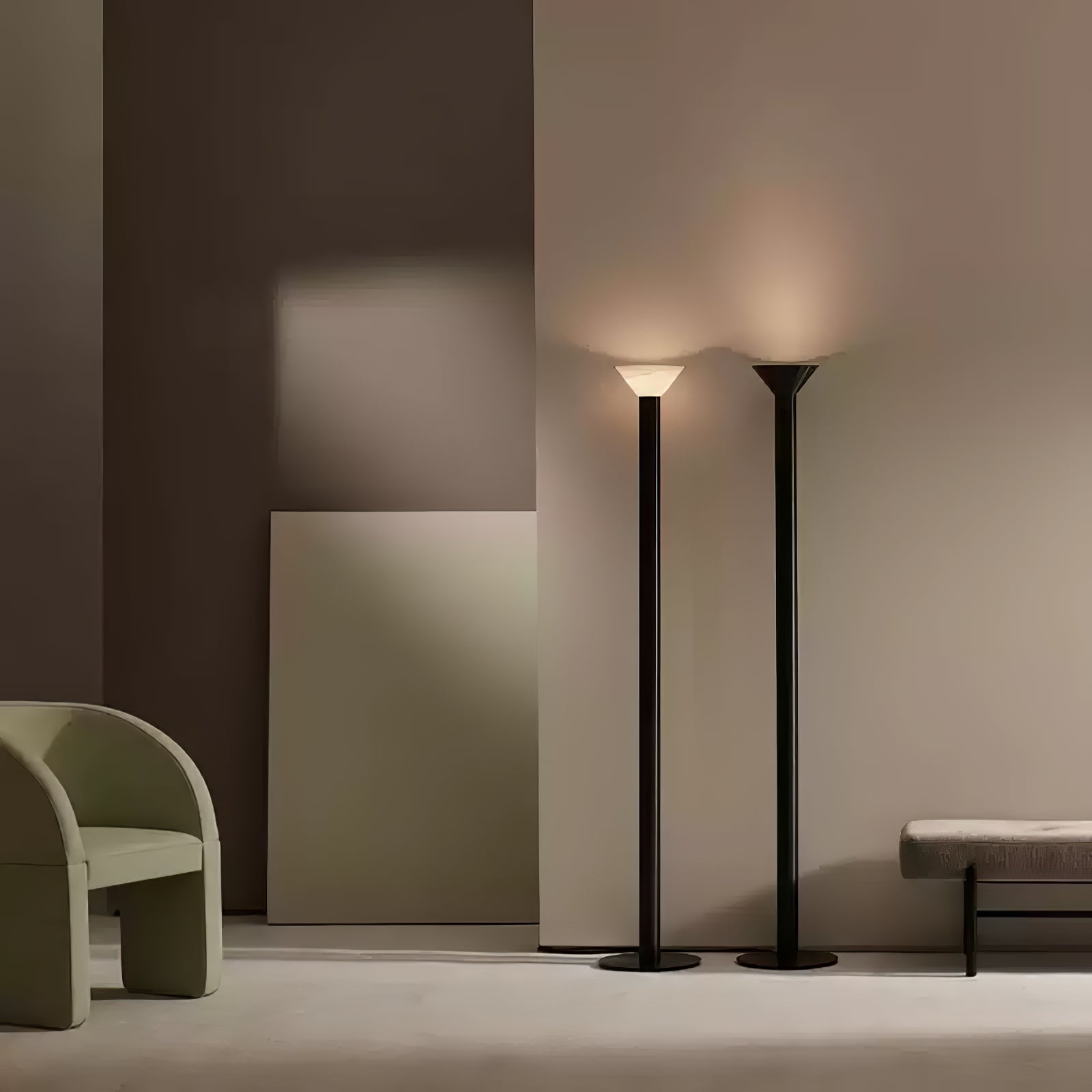 Lámpara de Pie Negra Moderna de 175 cm con Pantalla de Alabastro – Ideal para Salón y Espacios Amplios 3