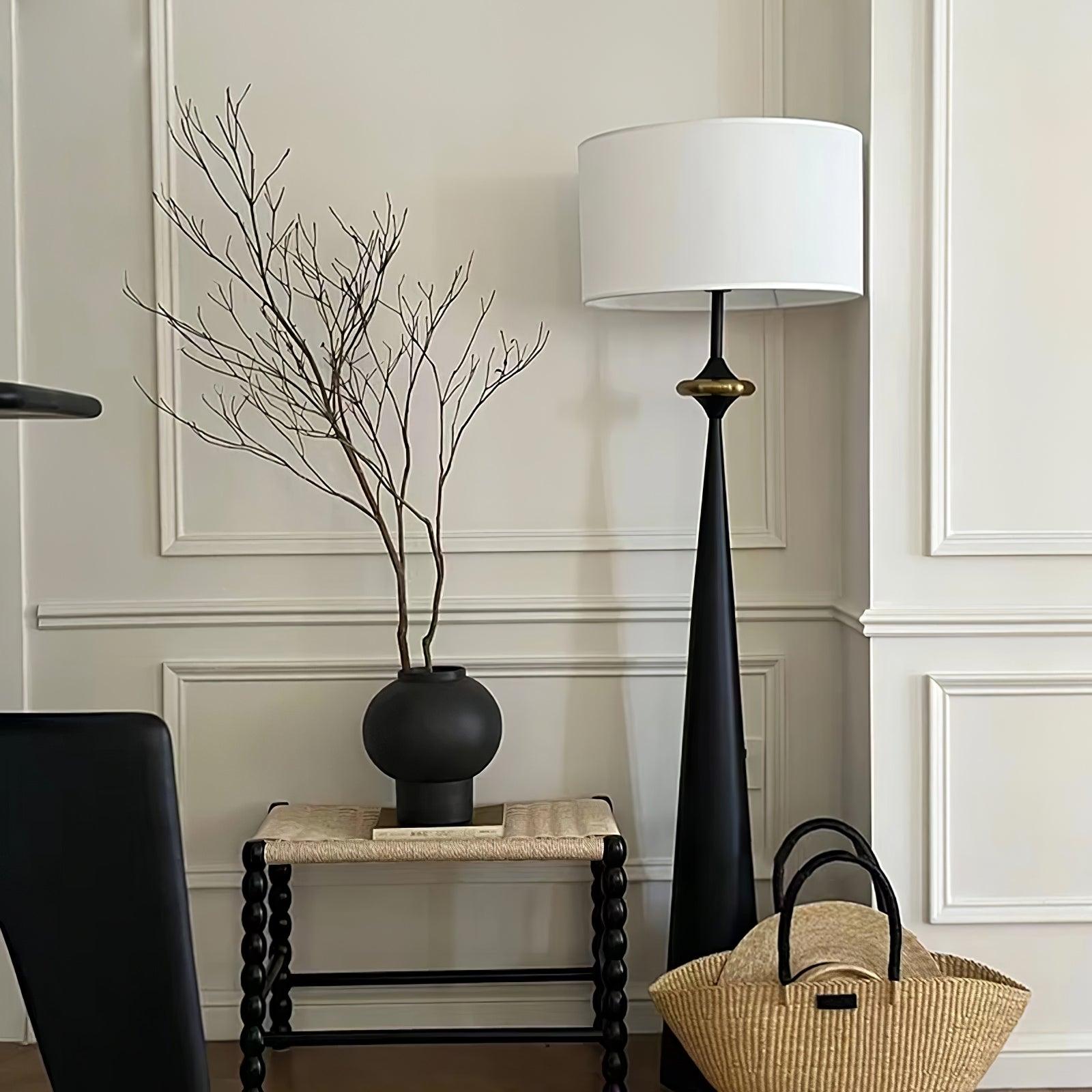Lámpara de Pie Putney con Pantalla de Tela y Acabado Vintage – Diseño Moderno y Elegante 7