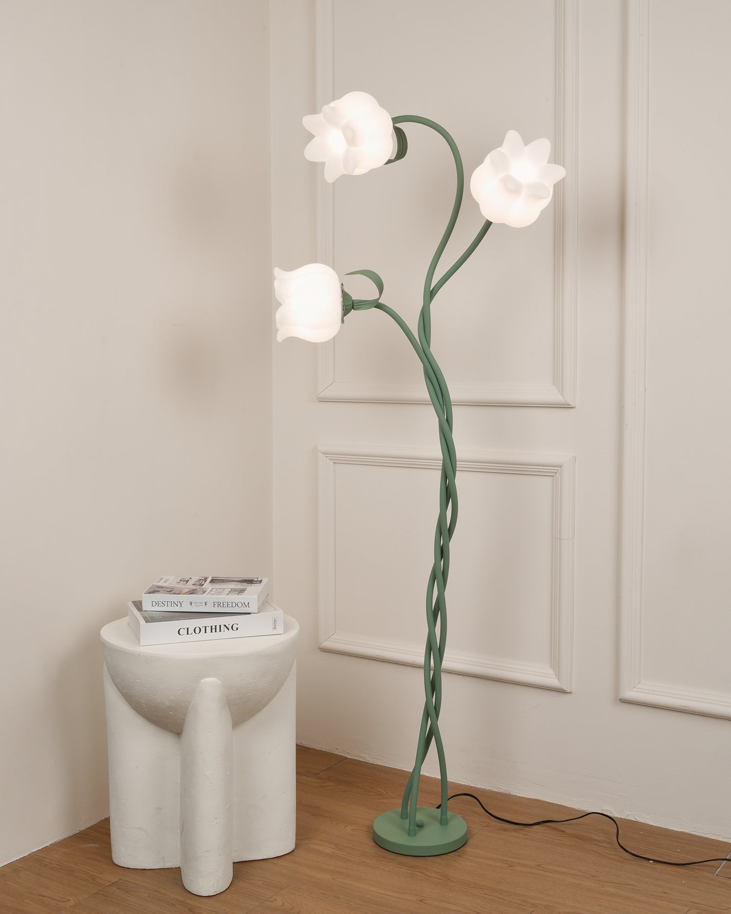 Lámpara de Pie Tulipán Flexible con Pantallas en Forma de Flor y Acabado Verde – Ideal para Salón y Decoración Moderna 3