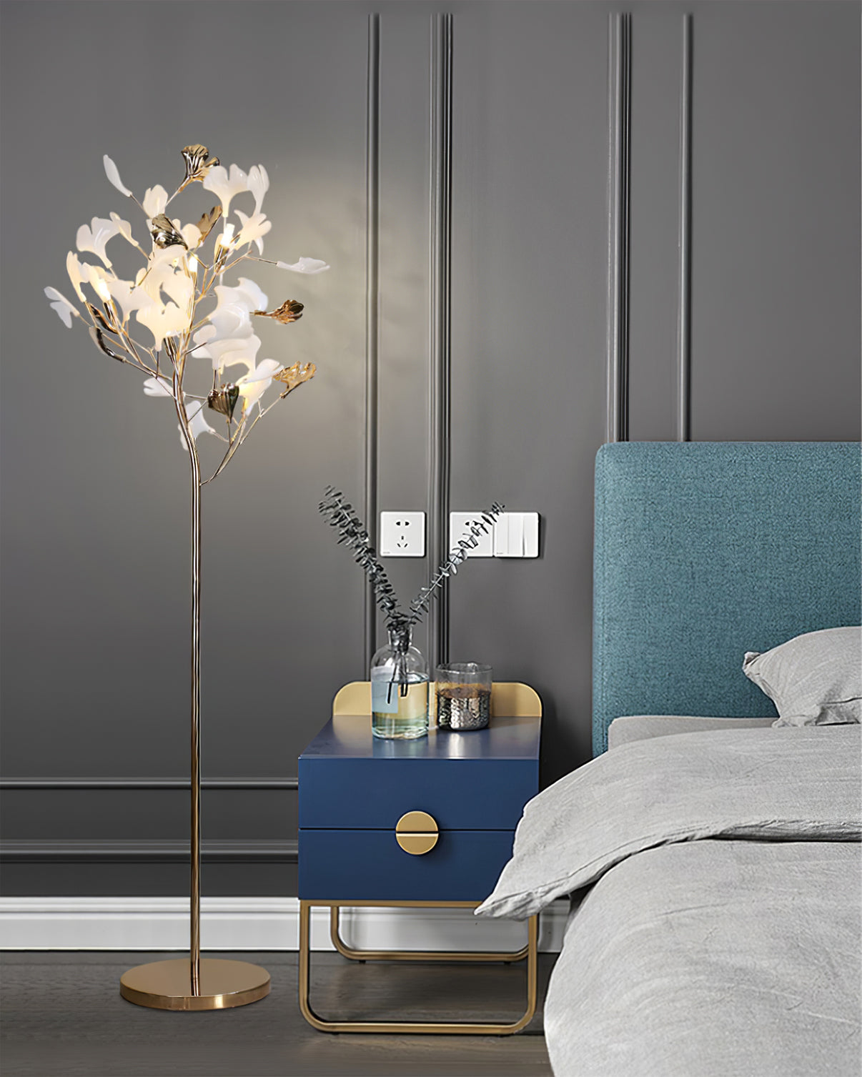 Lámpara de Pie con Diseño de Hoja de Ginkgo en Acabado Dorado y Blanco – Elegante Lámpara de Estilo Mid Century 5