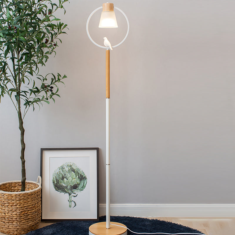 Lámpara de Pie de Madera en Forma de Cono con Pantalla de Vidrio – Diseño Moderno y Elegante 0