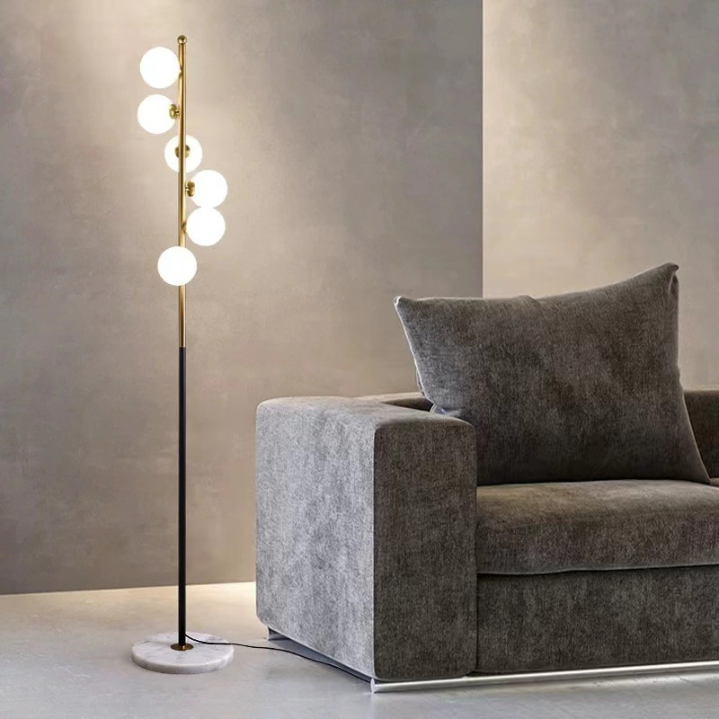 Lámpara de Pie de Vidrio Nórdica con Diseño Minimalista y Elegante – Ideal para Interiores Modernos 4