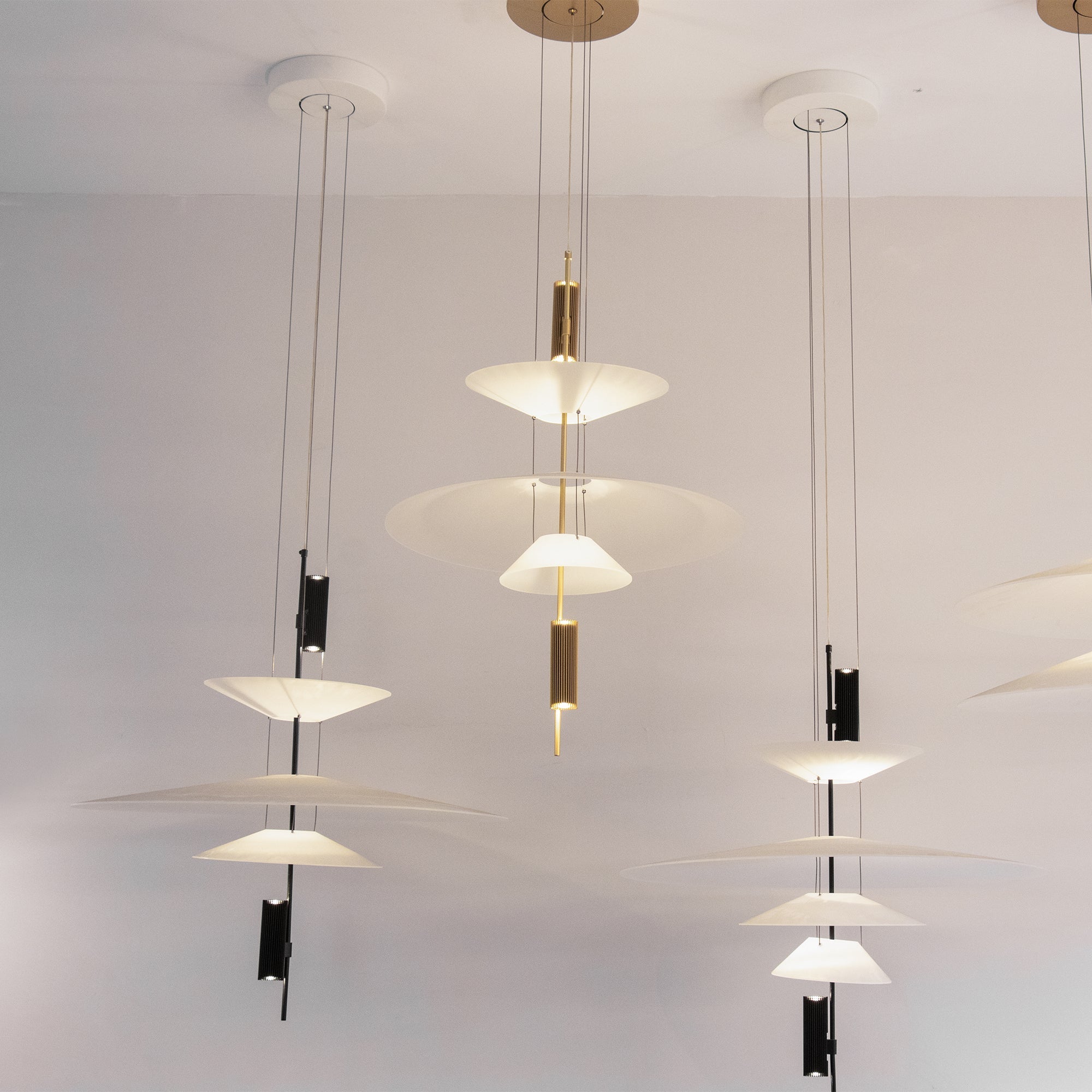 Lámpara de Techo Flamingo con Difusor de Acrílico y LED – Varios Tamaños y Acabados 7