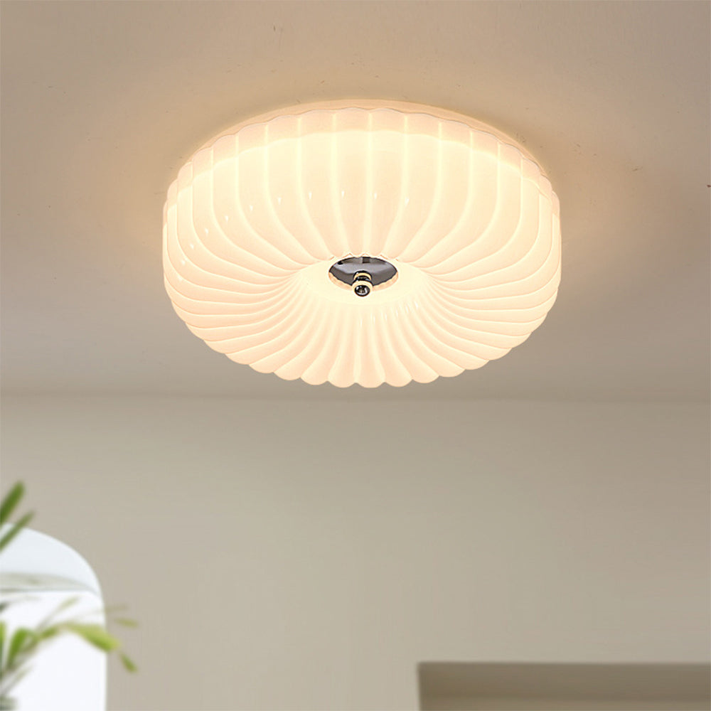 Lámpara de Techo Vintage Bauhaus de Cristal Crema con Diseño Clásico y Moderno 0