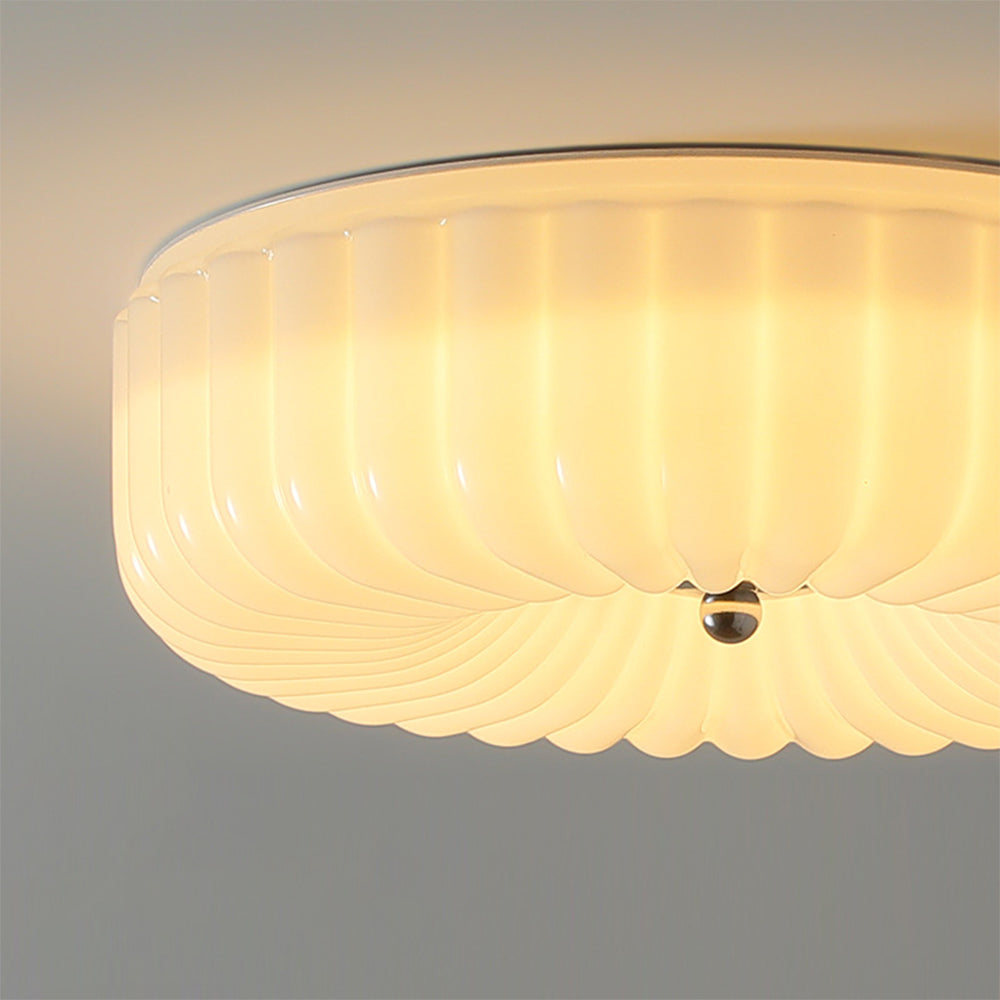 Lámpara de Techo Vintage Bauhaus de Cristal Crema con Diseño Clásico y Moderno 7