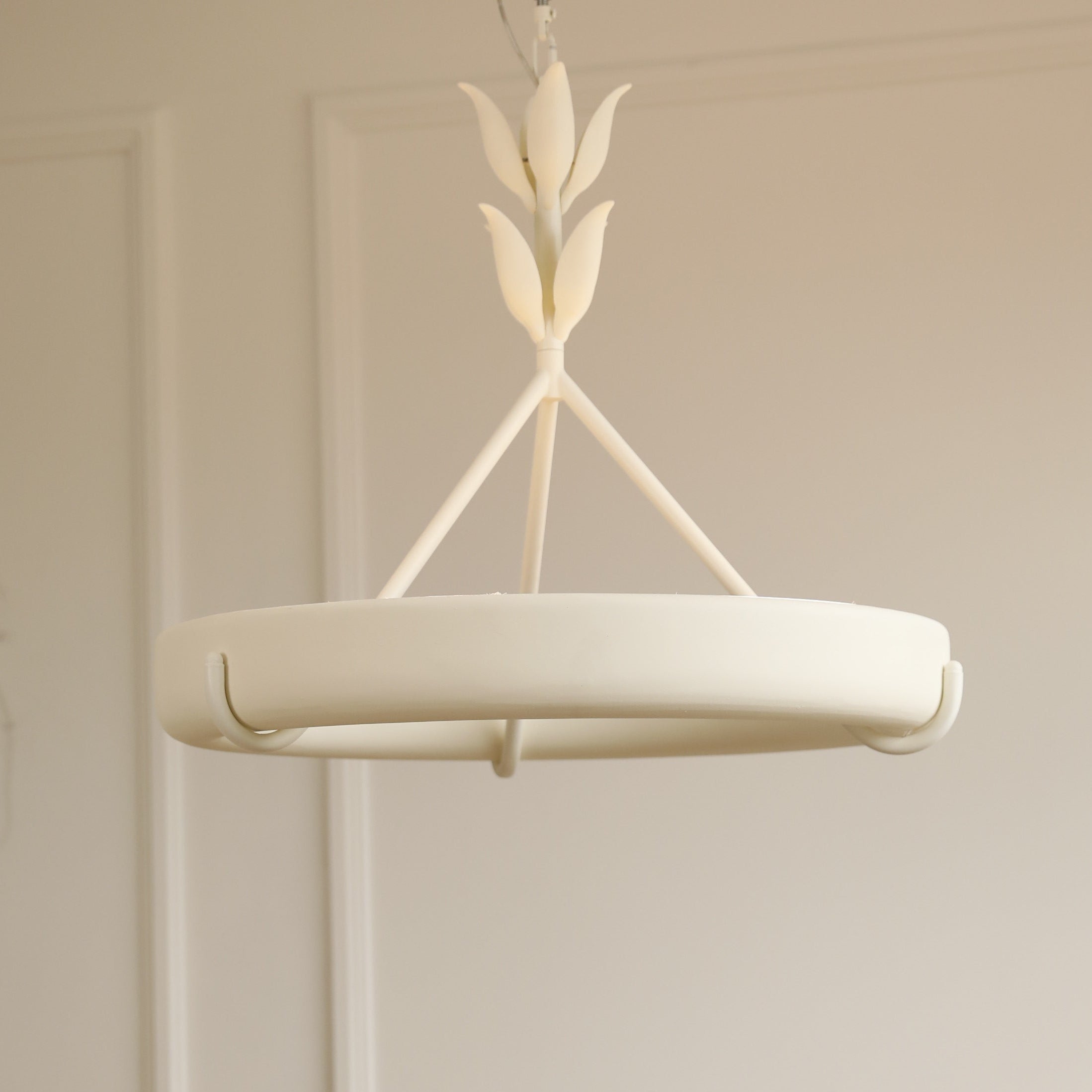 Lámpara de Techo de Yeso Minimalista, Araña de Plástico con LED Integrado – Diámetro 65cm y 85cm 5
