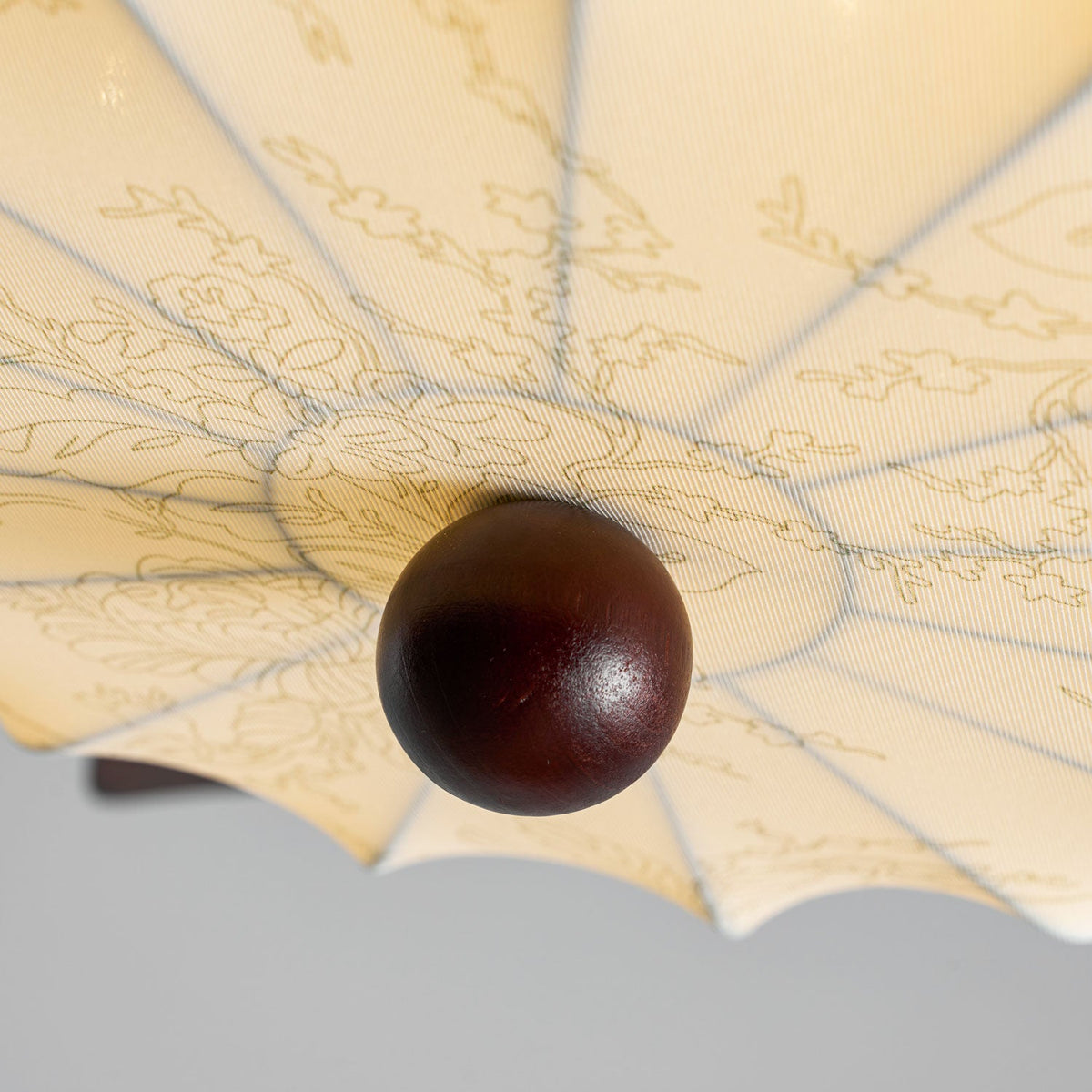Ventilador de techo con luz Lotara en un salón acogedor – imagen 34
