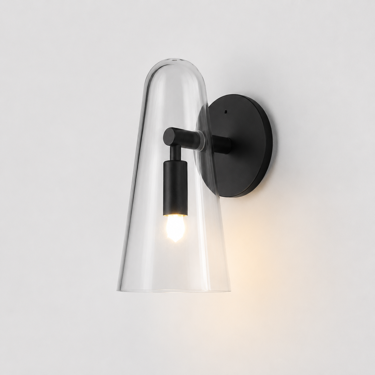 Mavon - Lámpara de Pared Conical de Vidrio con LED Integrado – Elegante y Moderna
