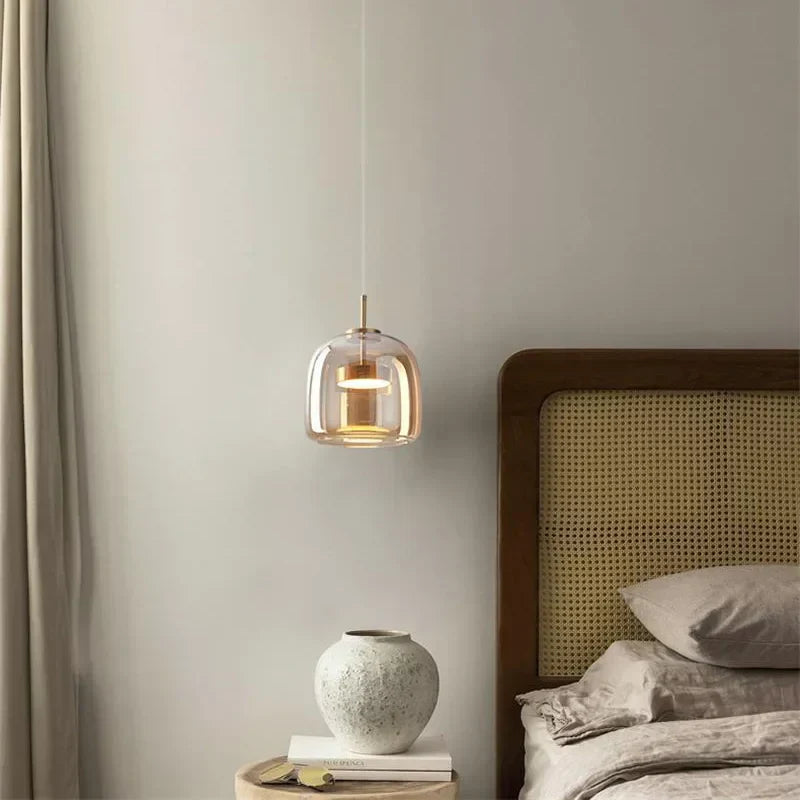 VitraLume - Lámpara Colgante de Vidrio Elegante y Moderna