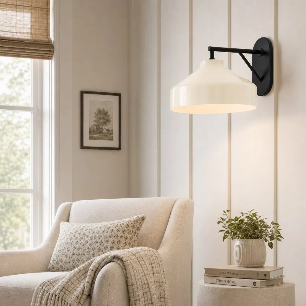 Aplique de pared nórdico Esmira en un dormitorio sereno – imagen 29