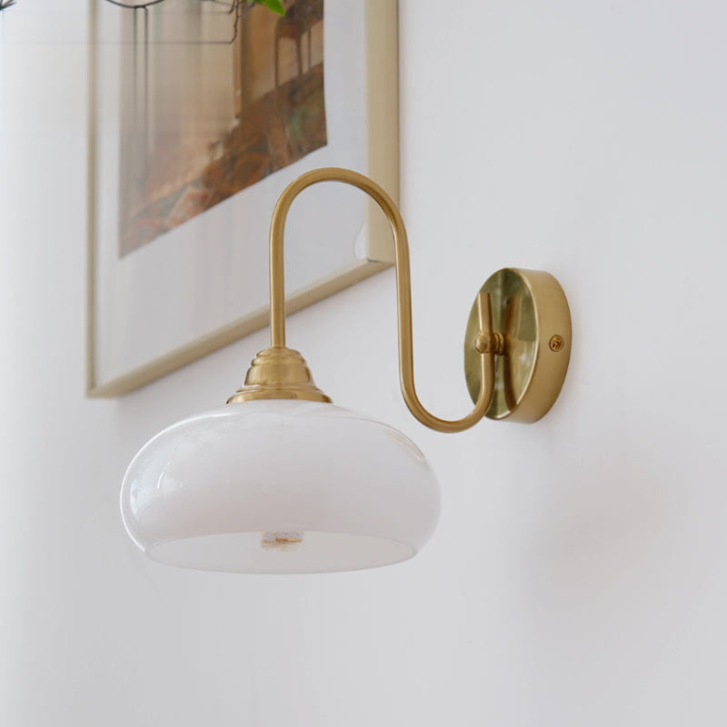 Aplique de pared de cristal Pomela – latón con cristal blanco
