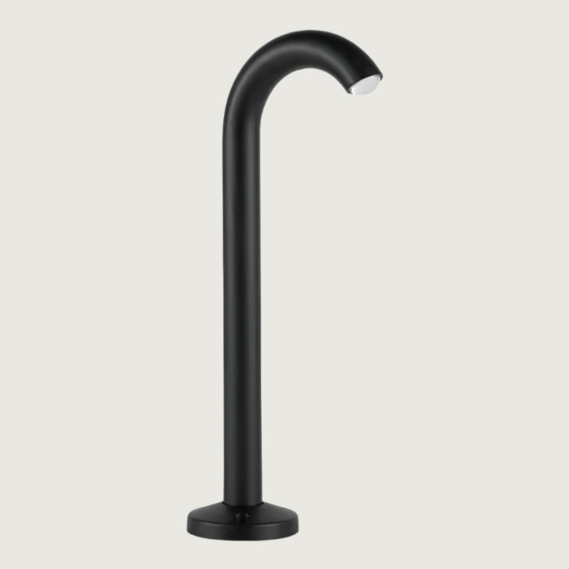 AquaBrisa – Luz de Jardín Negro LED Impermeable y Elegante IP68