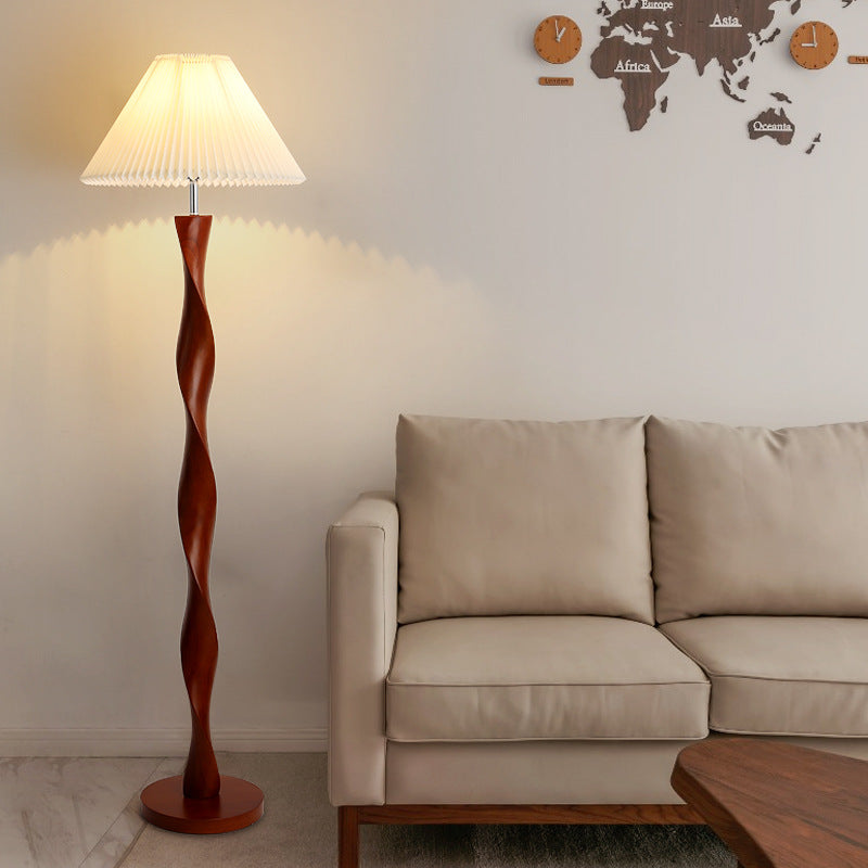 Lámpara de pie de madera torneada nogal Vandira – vista principal