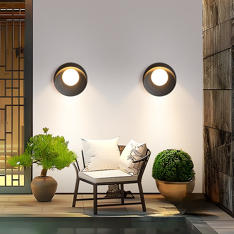 LumiFlex – Luz de Pared LED Ajustable para Interior y Exterior