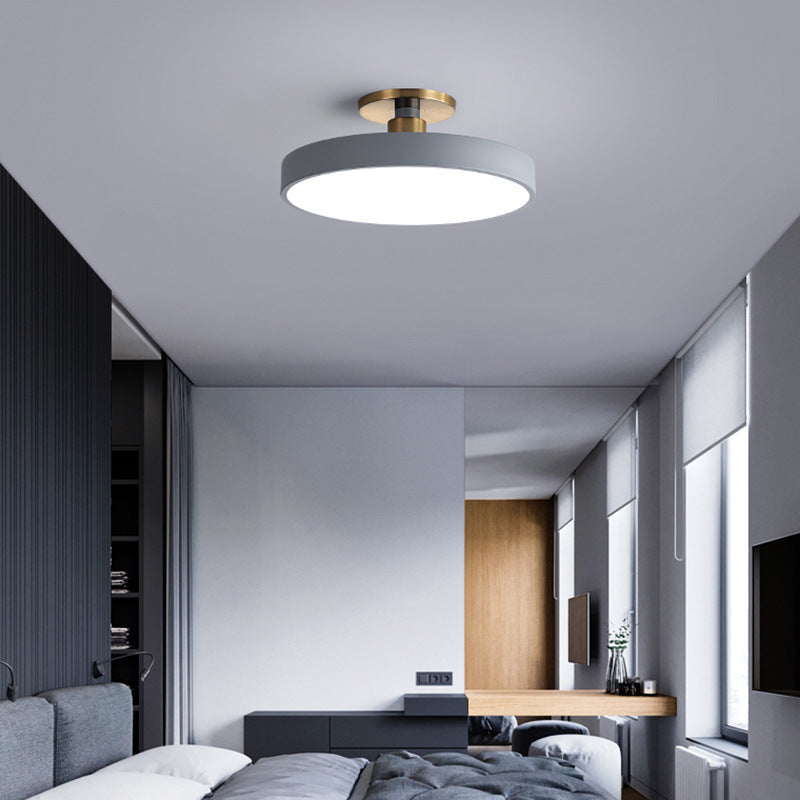 ÁureaLuz - Lámpara de Techo LED Minimalista y Elegante
