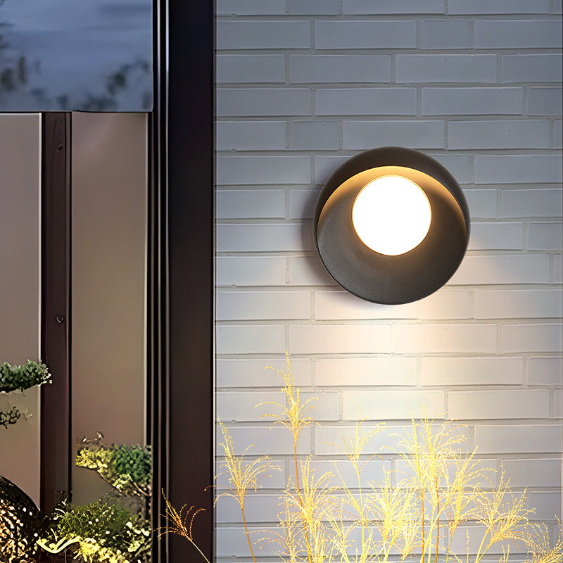 LumiFlex – Luz de Pared LED Ajustable para Interior y Exterior