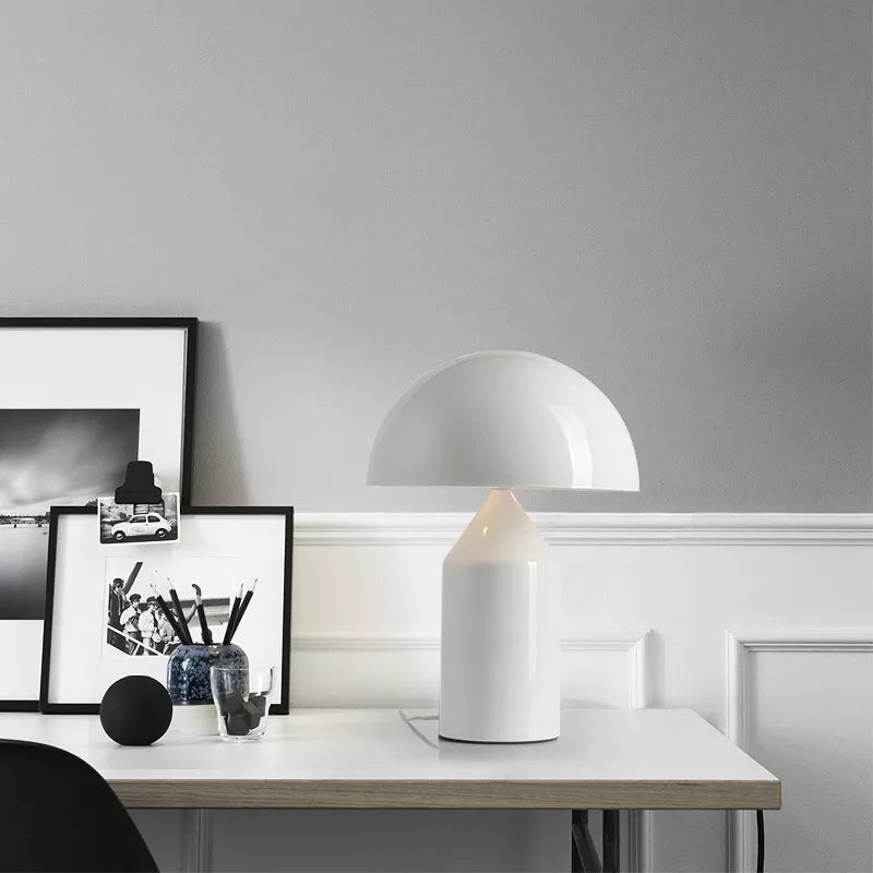 Lámpara de mesa seta de metal Monteva – blanco