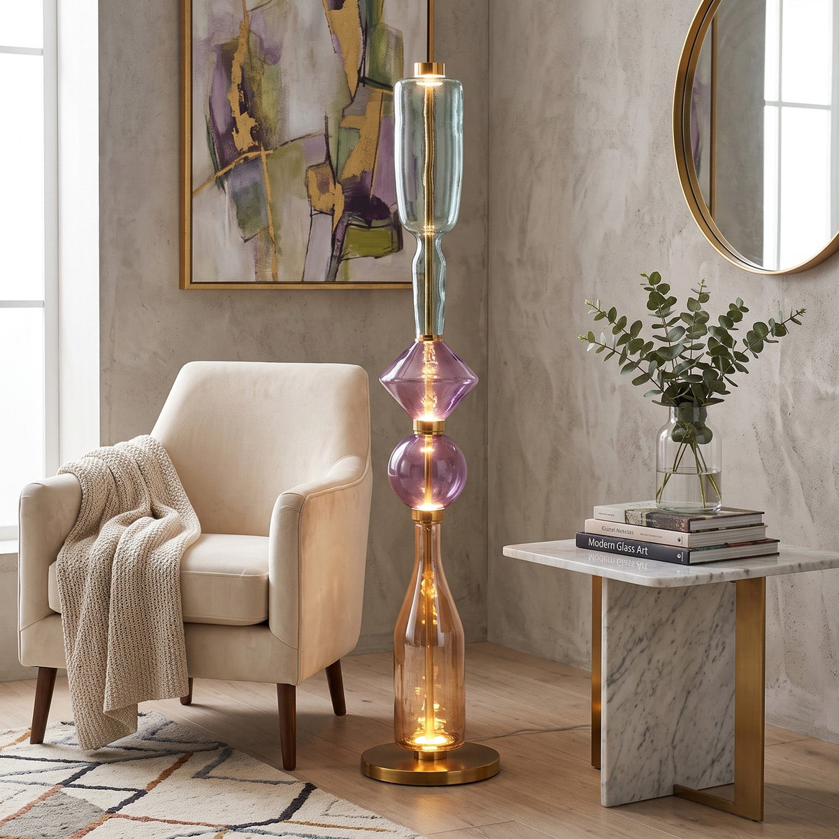Lámpara de pie de cristal soplado Vidarela en un salón elegante – imagen 8