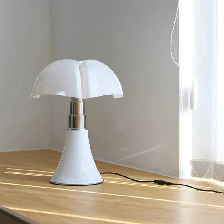 LuzClásica Plus – Lámpara Elegante con Estilo Retro