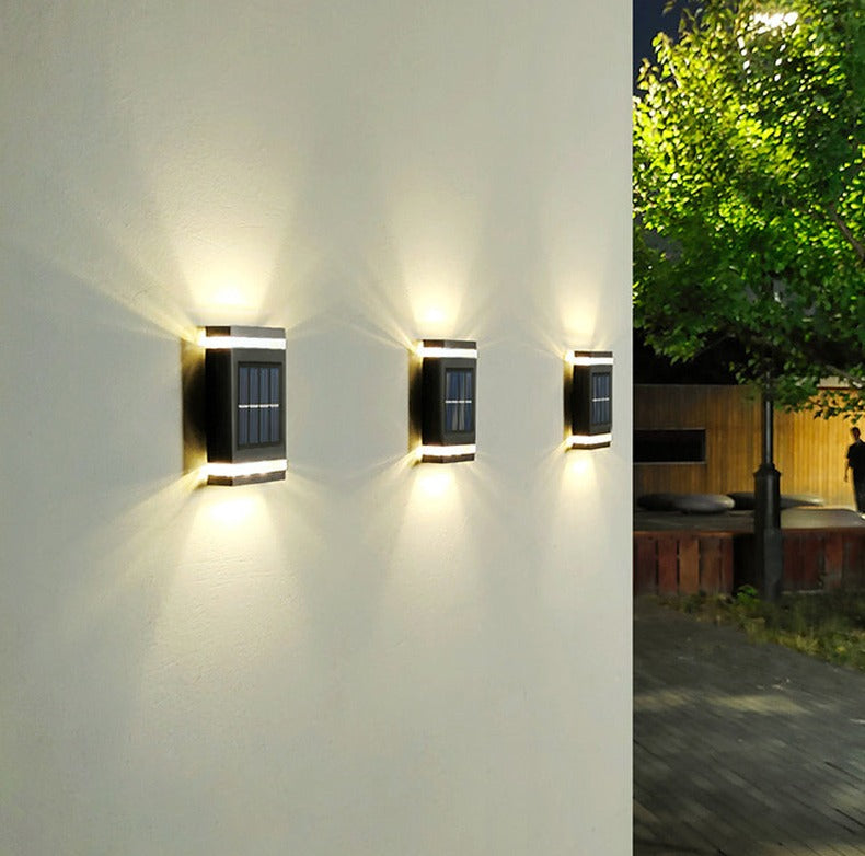 SolarBloom - Lámpara Solar de Pared para Jardines Encantadores