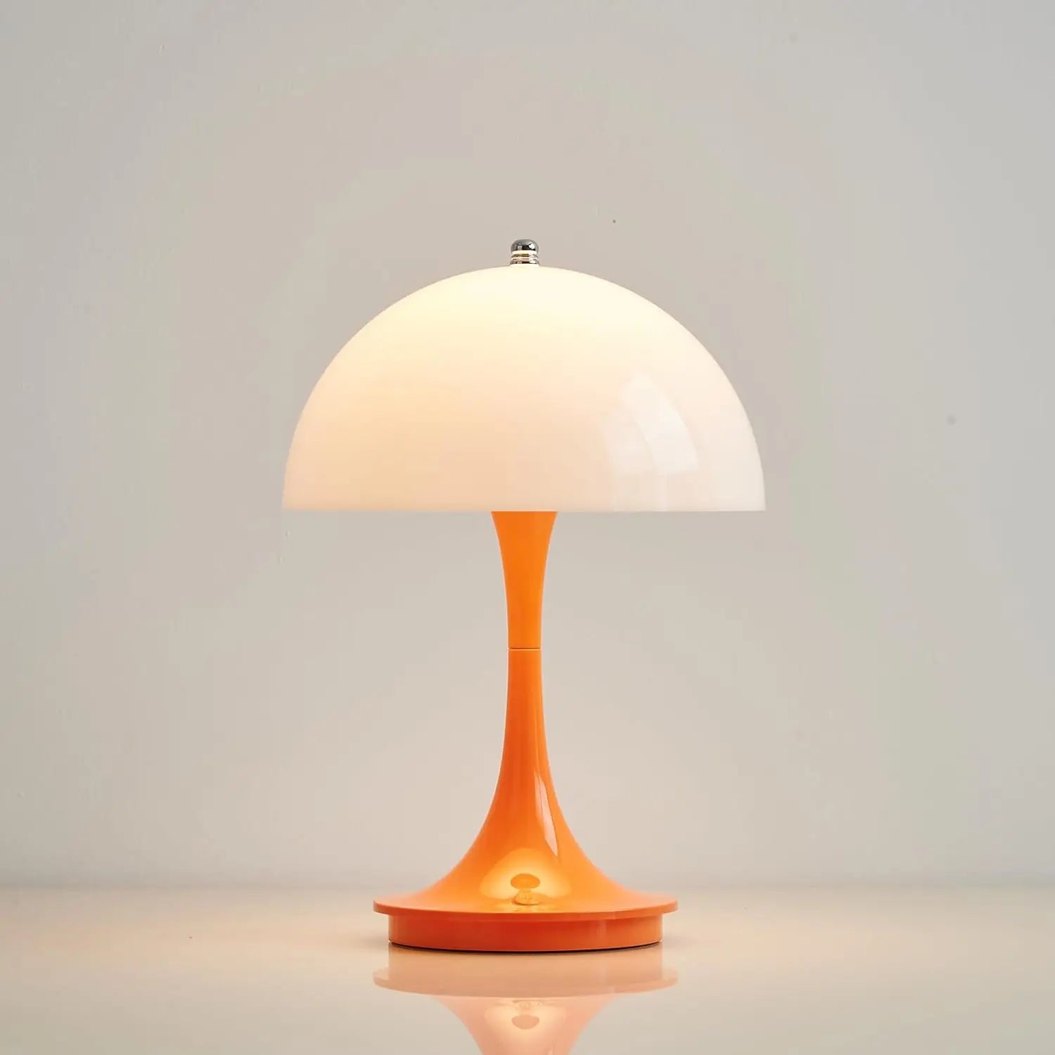 TouchLuxe - Lámpara de Mesa LED Táctil Elegante y Recargable