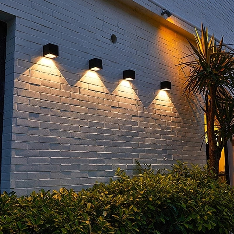 SolVéda - Lámpara Solar de Pared para Exteriores IP65