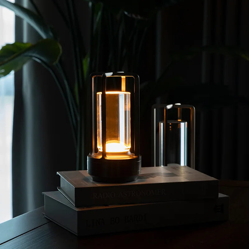 BrillaCristal - Lámpara de Mesa LED Inalámbrica y Elegante