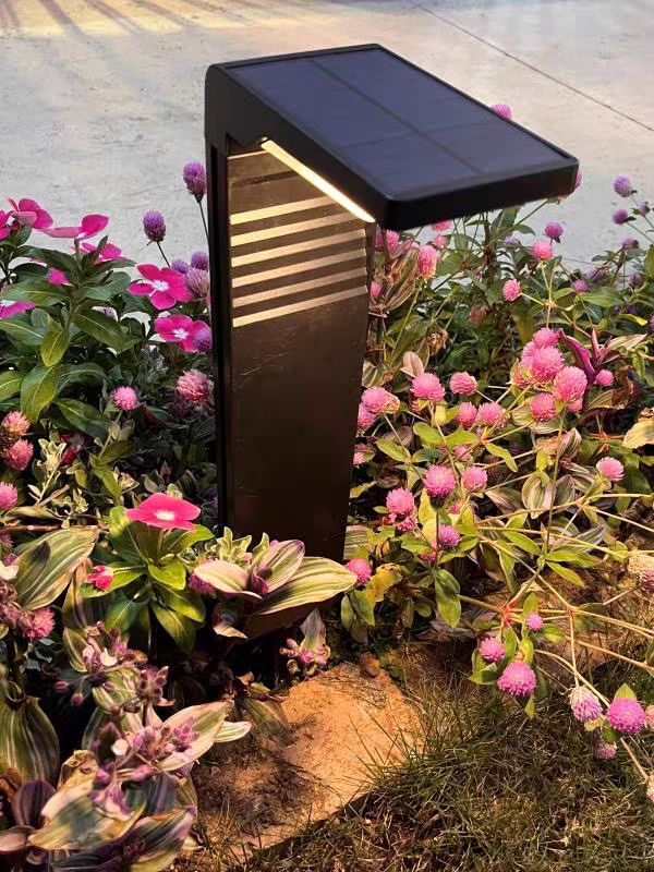 BrillaCamino - Lámpara Solar LED para Exteriores, IP65
