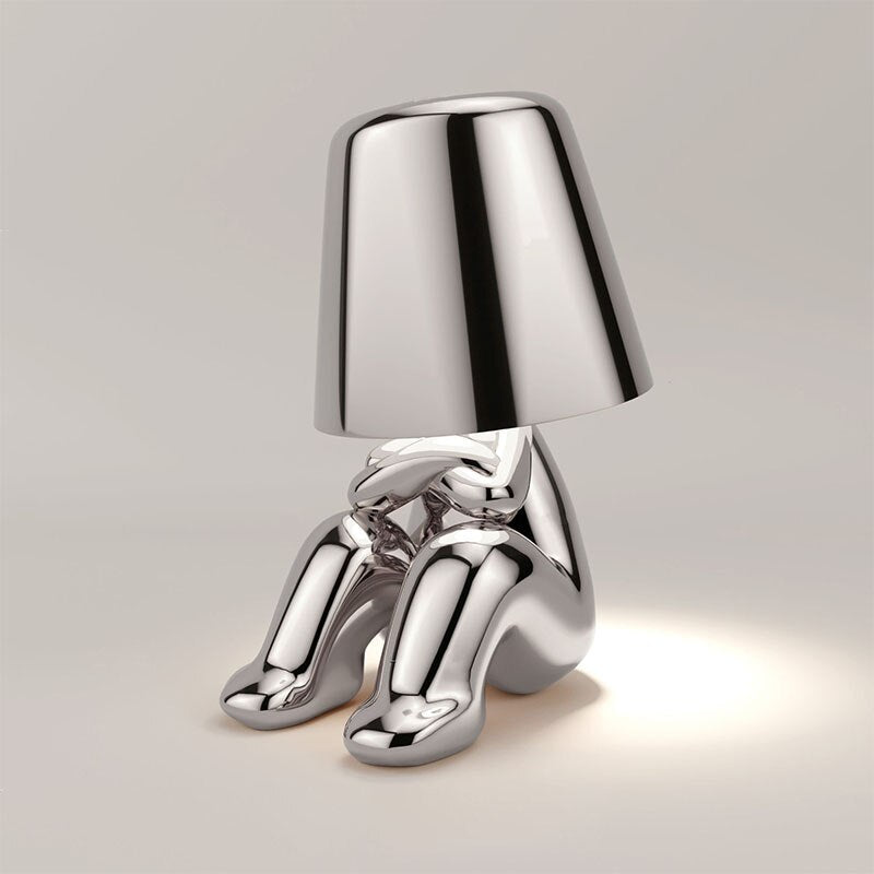 LumiEterna - Lámpara de Mesa Moderna con Estilo Sofisticado