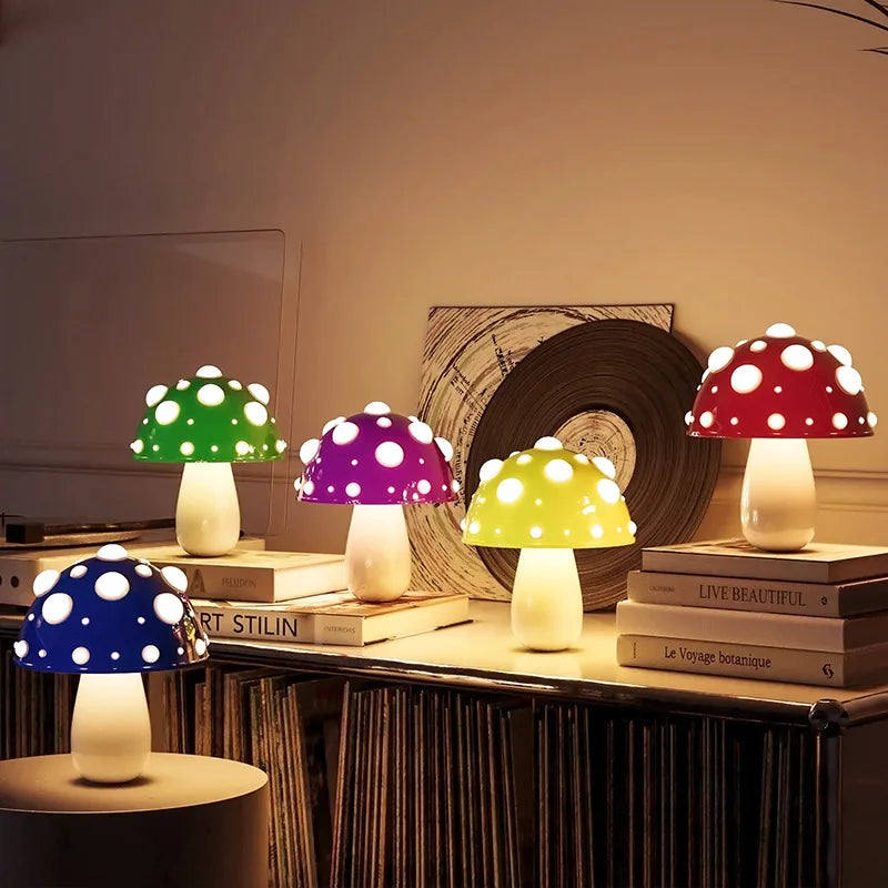 BoletLuz – Lámpara de Mesa LED Recargable y Portátil