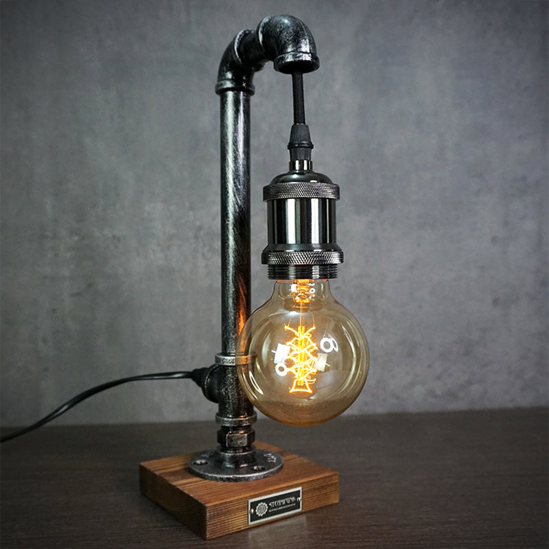 Lámpara de mesa industrial Tuvero – versión de 1 luz