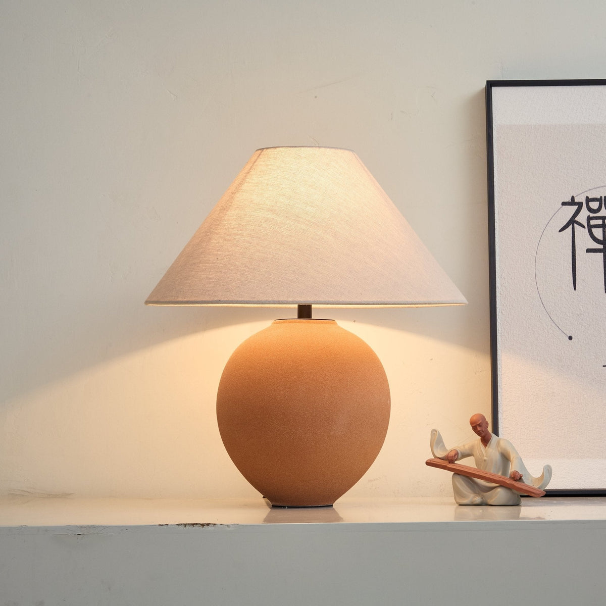 Terrosa - Lámpara de Mesa de Cerámica Terracota con Pantalla de Tela Blanca