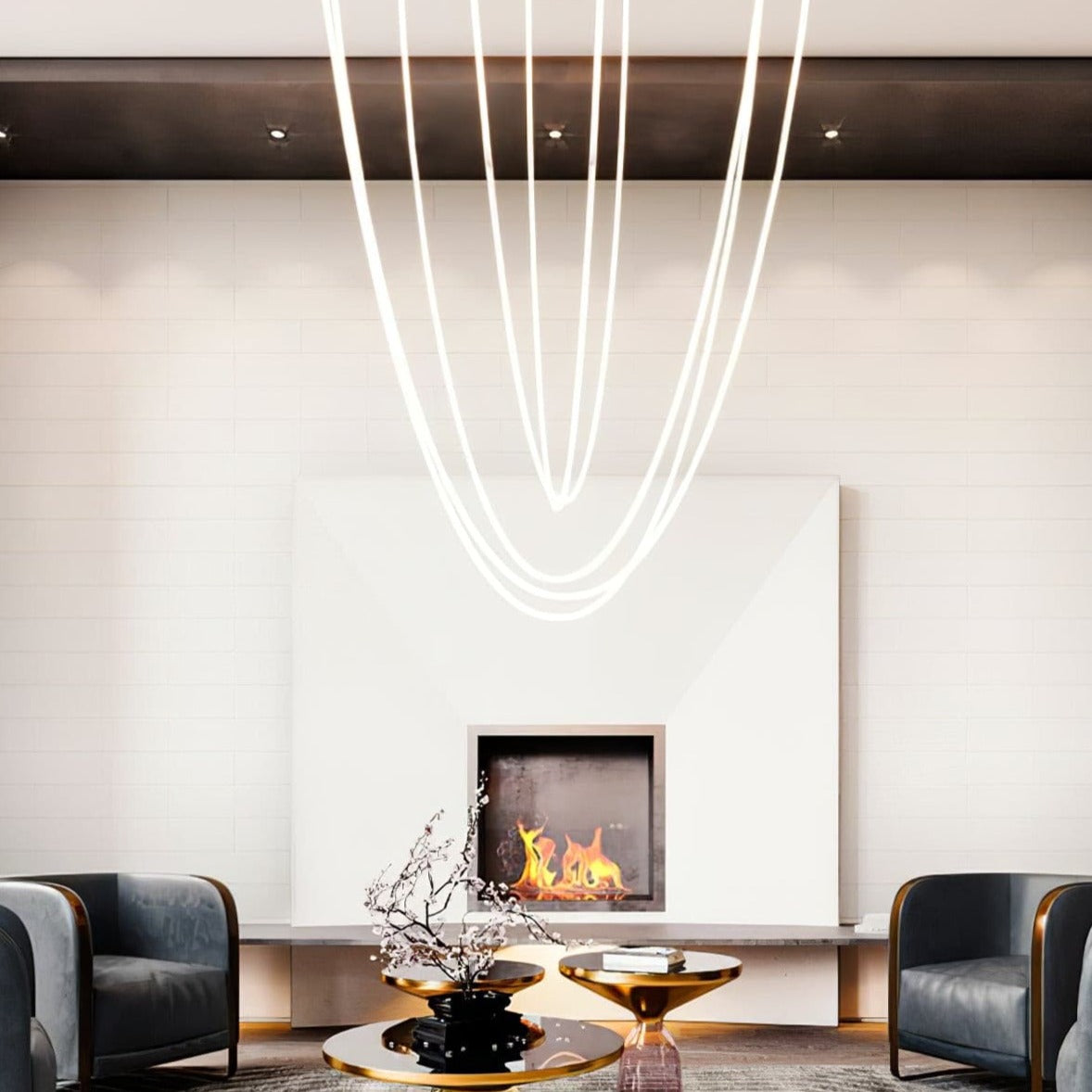 Lámpara colgante LED flexible Hilvana en un salón de doble altura – imagen 2