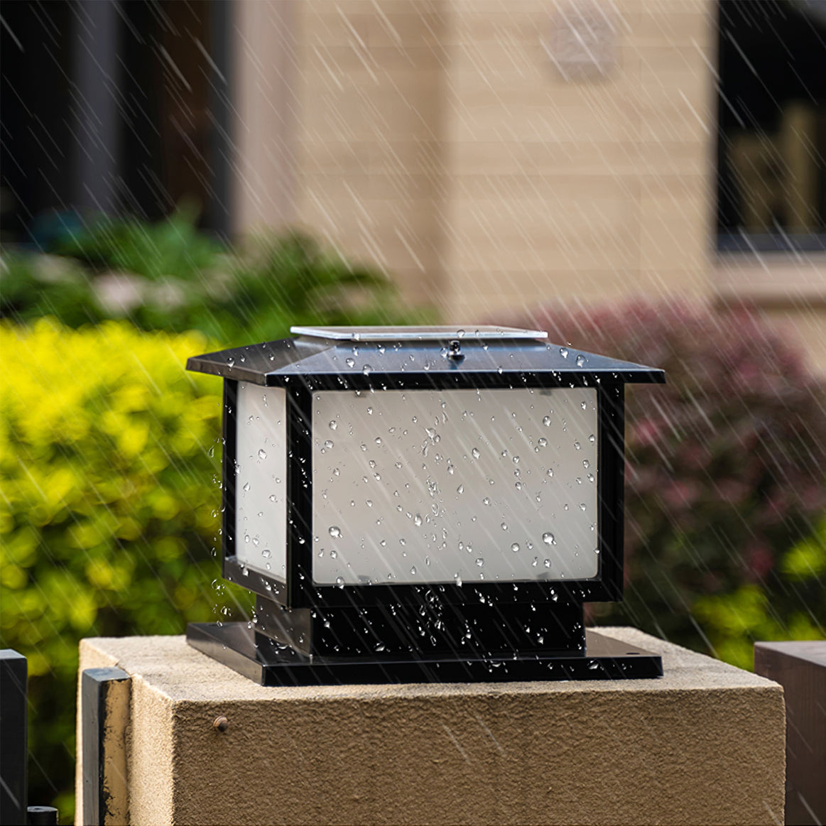 Columa - Lámpara Solar de Exterior Tipo Farol Negra con Mando IP65