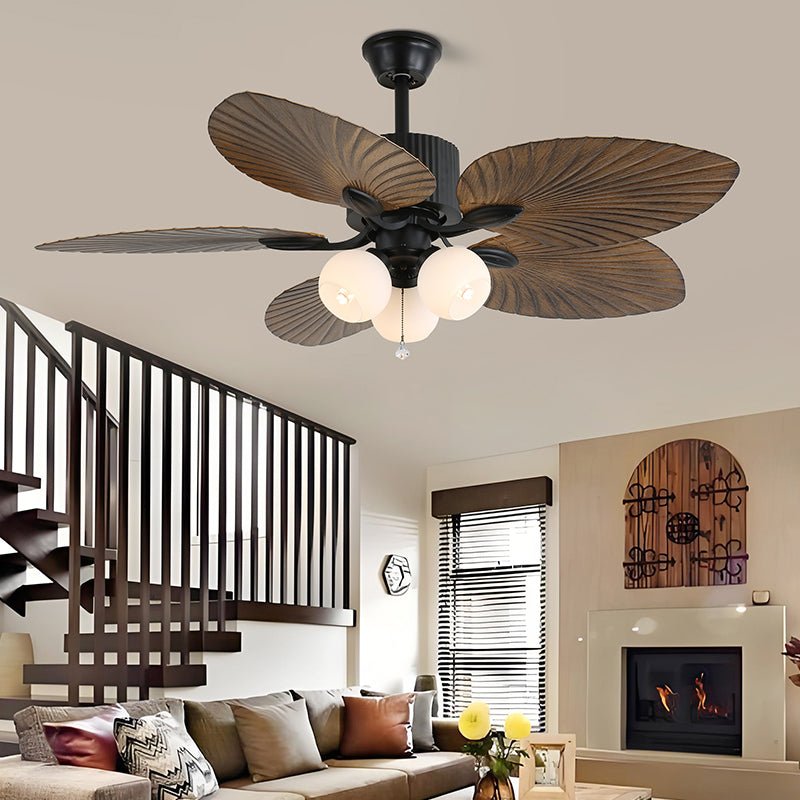 Ventilador de techo con luz Isalma en un salón de estilo tropical – imagen 6