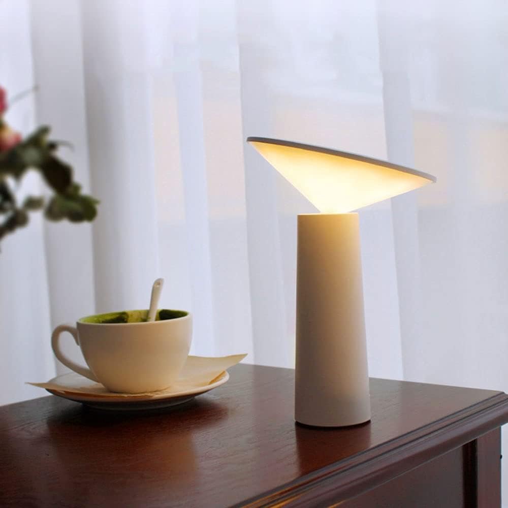 LumenFlex - Lámpara de Mesa LED con Brazo Ajustable y Moderno