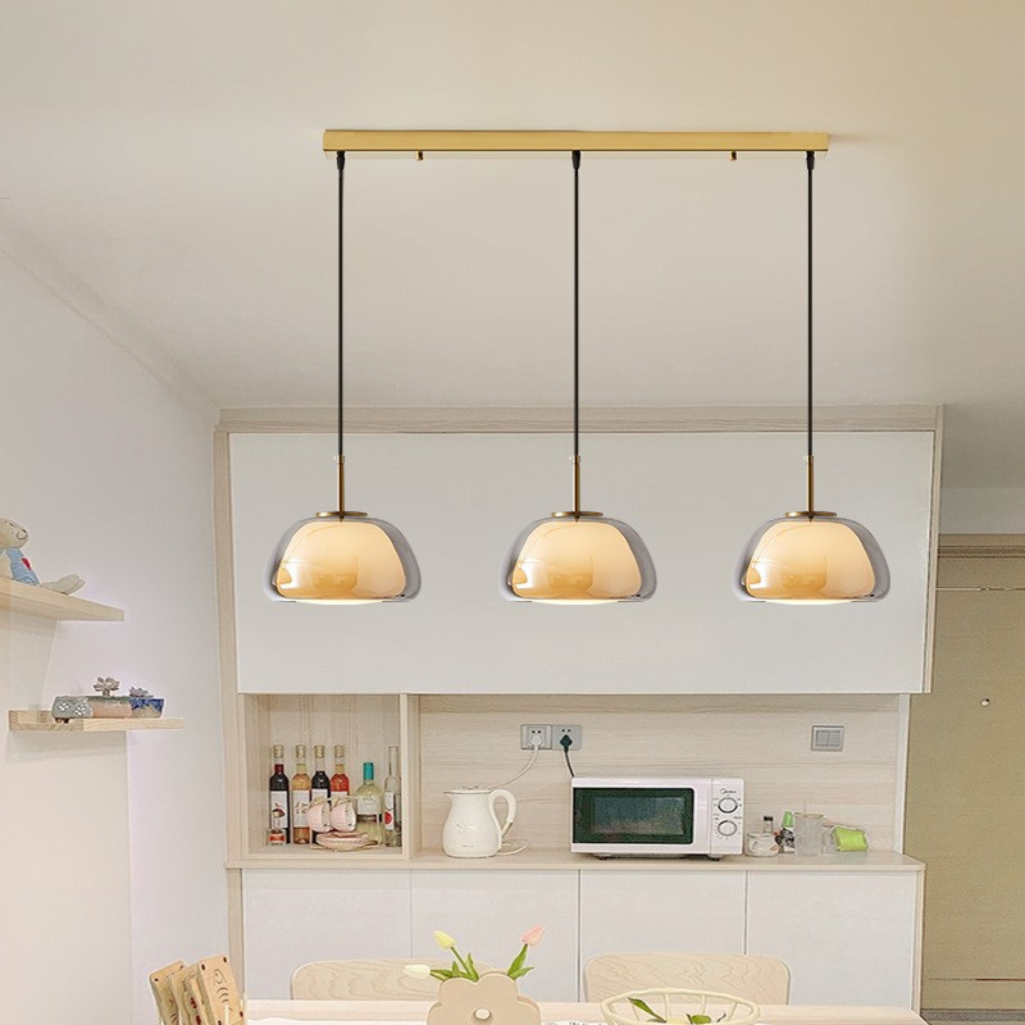 CúpulaLuz – Lámpara Colgante de Vidrio Elegante