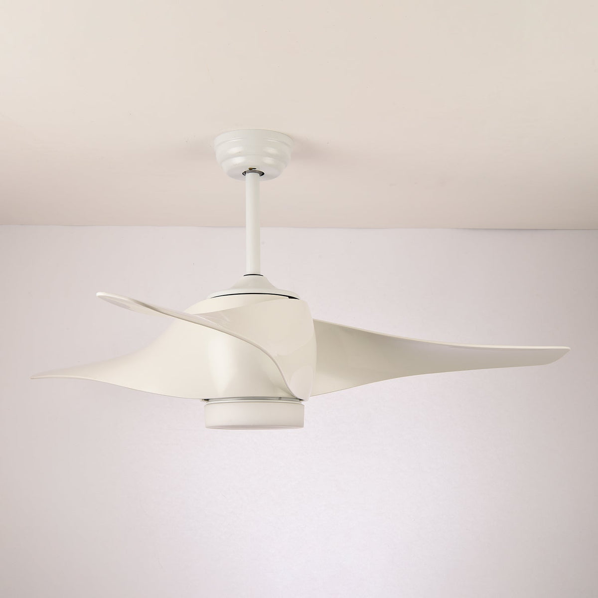 Ventilador de techo con luz Mentara – blanco