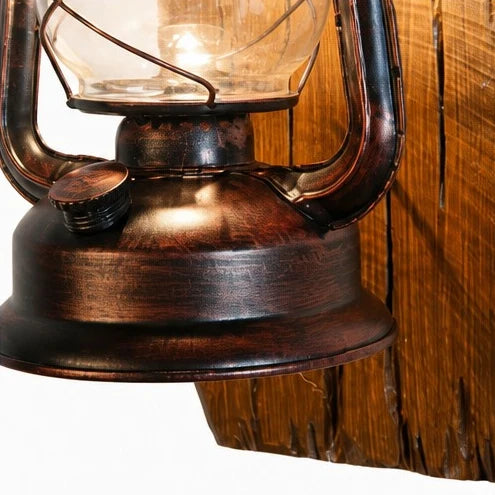 Aplique de pared quinqué Belquina en un salón rústico – imagen 10