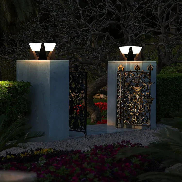 Solaris – Lámpara Solar de Jardín LED, Resistente y Decorativa