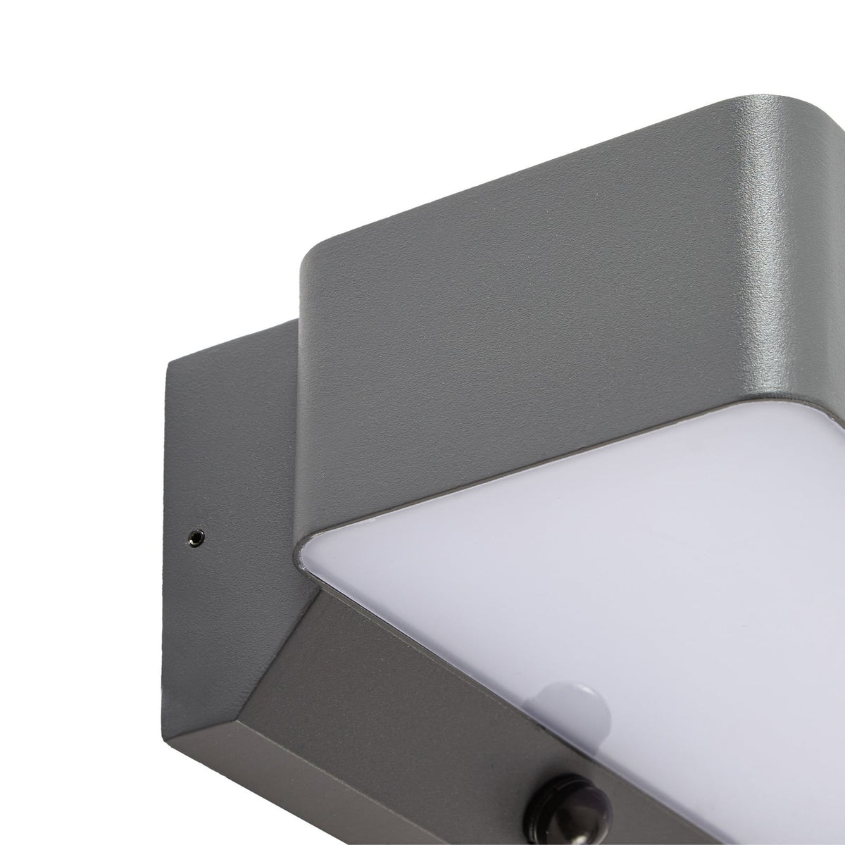 Aplique de pared exterior LED Vigenta con sensor – detalle del cuerpo de aluminio