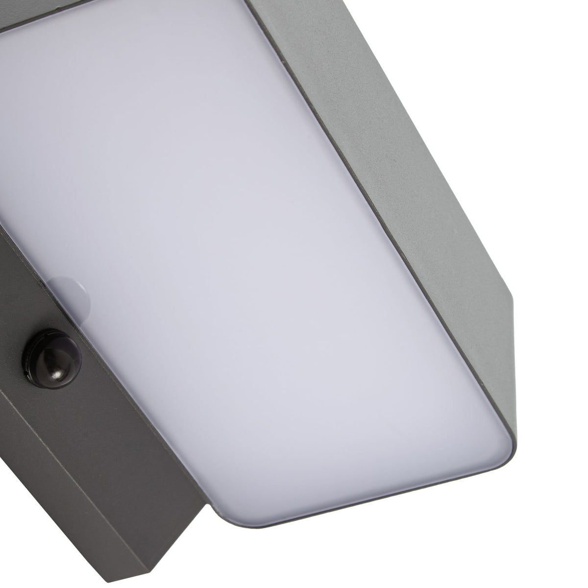 Aplique de pared exterior LED Vigenta con sensor – detalle del difusor blanco