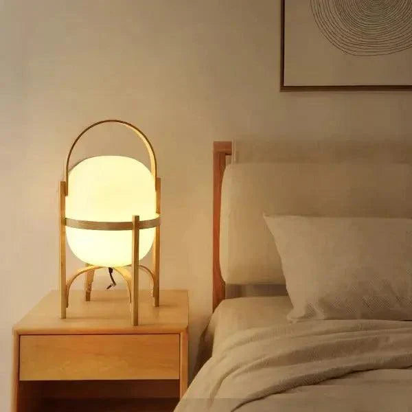 LuzCesta - Lámpara de Mesa de Madera con Elegancia Natural