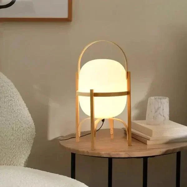 LuzCesta - Lámpara de Mesa de Madera con Elegancia Natural