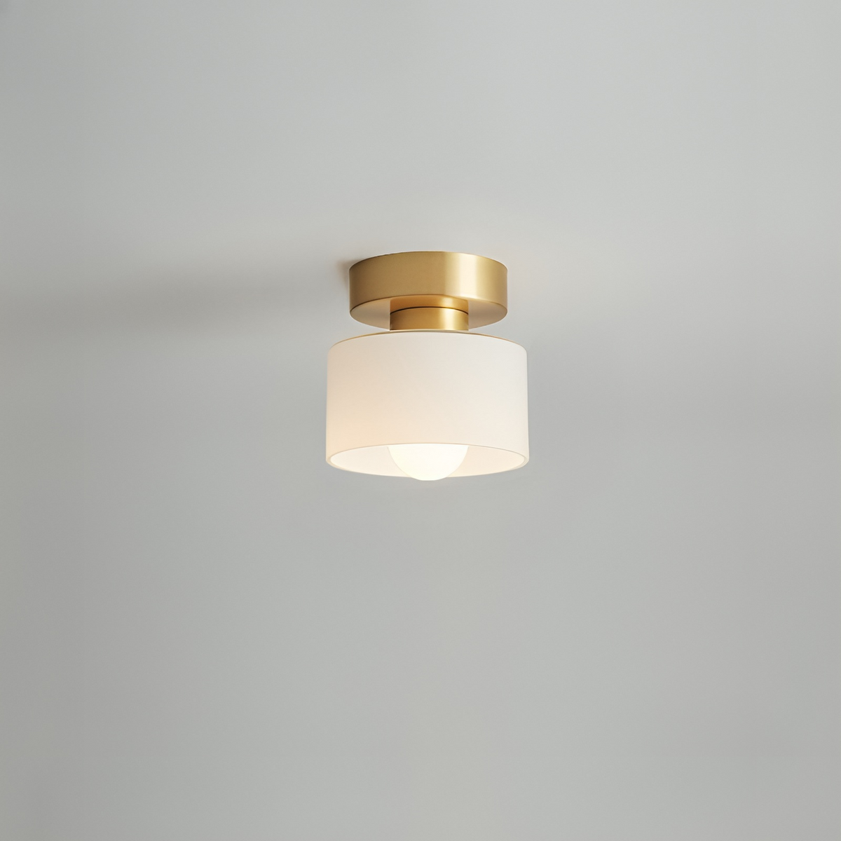 Plafón foco de techo Fulgena – dorado y blanco