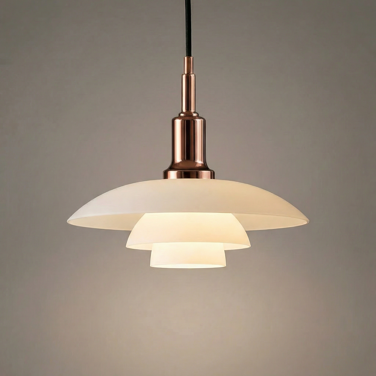 Lámpara colgante Sombrina – oro rosa