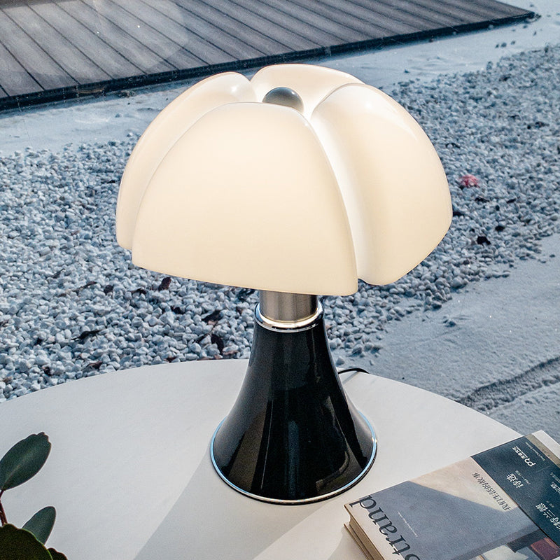 LuzClásica Plus – Lámpara Elegante con Estilo Retro