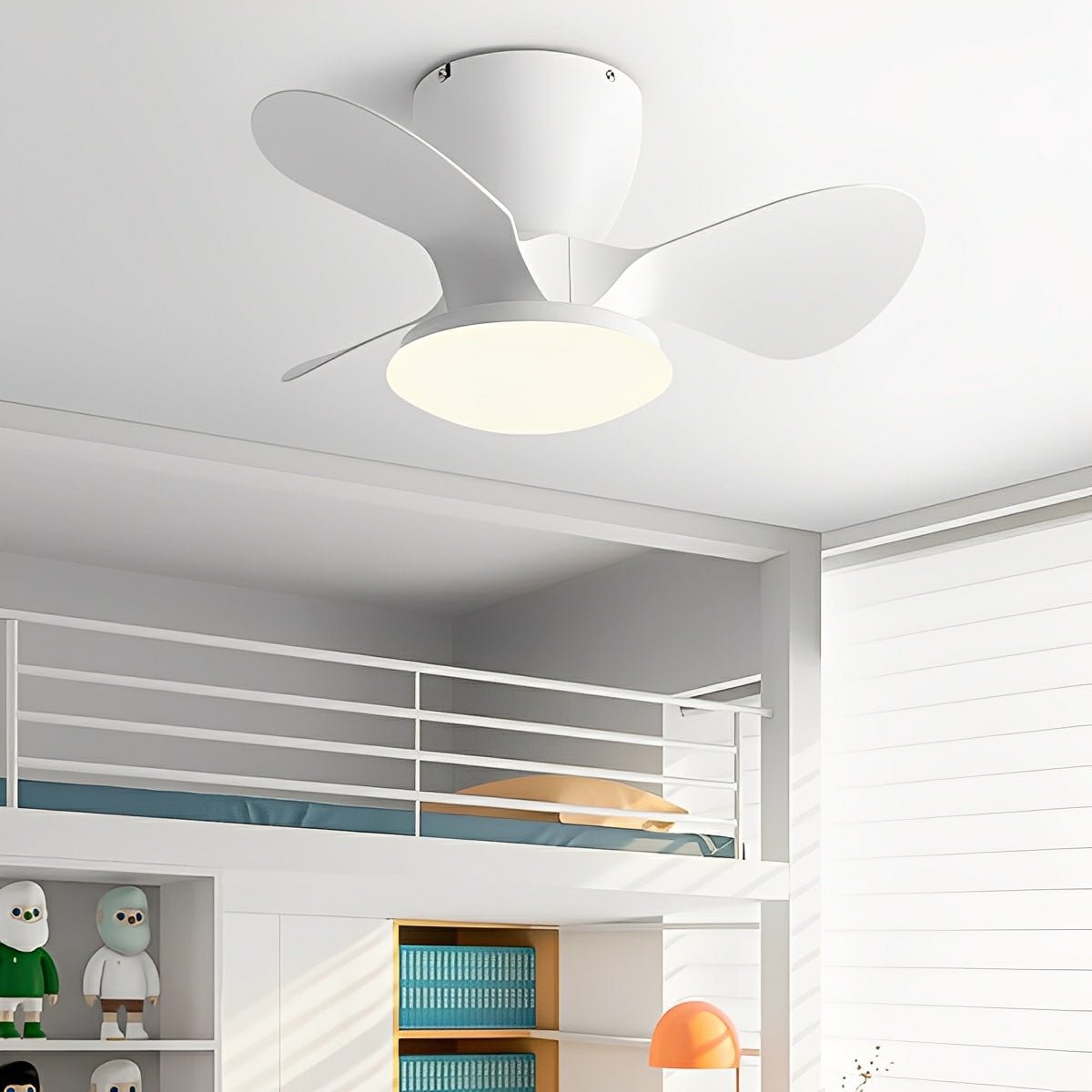 Ventilador de techo con luz Gotela en un dormitorio pequeño – imagen 4